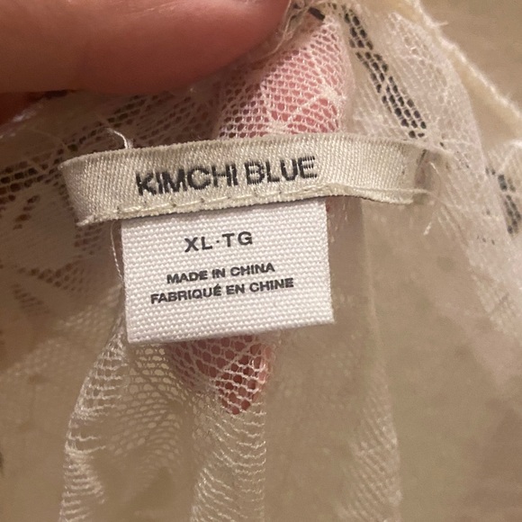 Kimchi Blue coquette white and black lace bow print top size XL - Picture 4 of 6